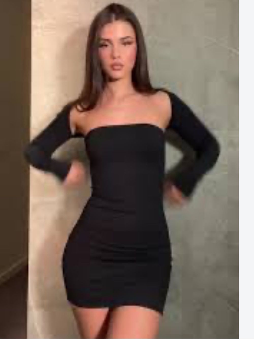 White fox Black Off-Shoulder Bodycon Dress m